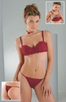 conjunto rojo pasión